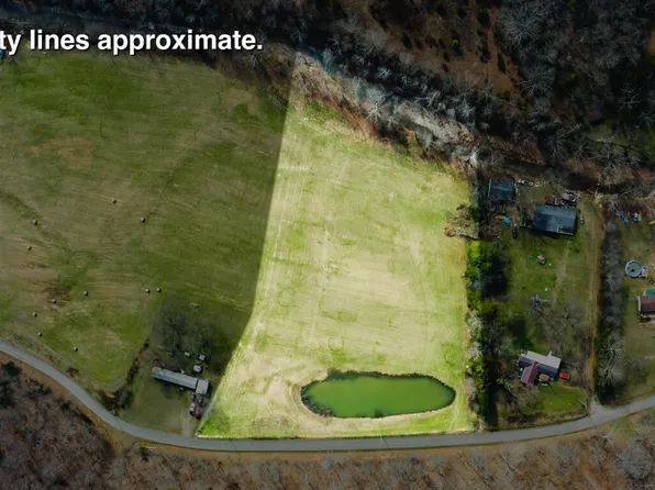 5463 Smiley Hollow Rd, Goodlettsville, TN 37072