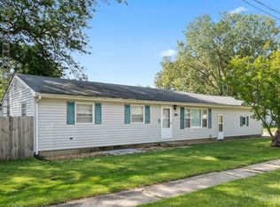 1006 N 15th St, Dekalb, IL 60115