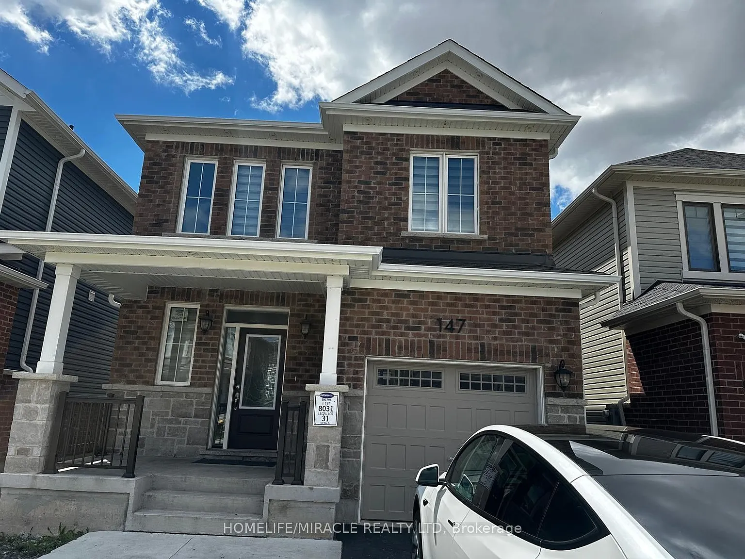 3 bed, $3,600 — Photo 2