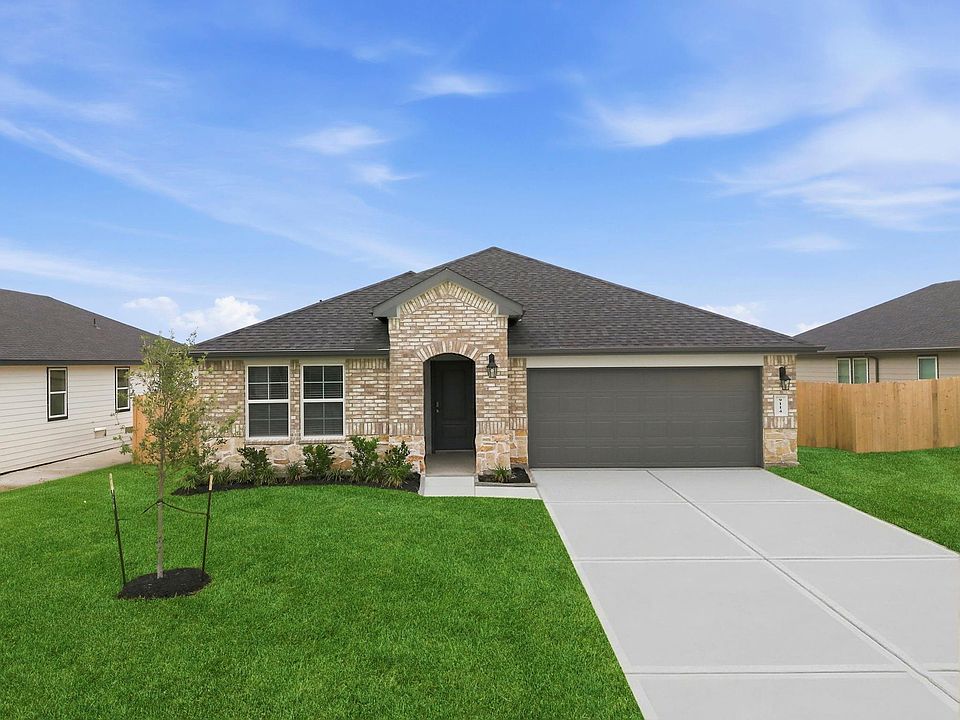 1st image of 9006 Shaddy Cabana Way