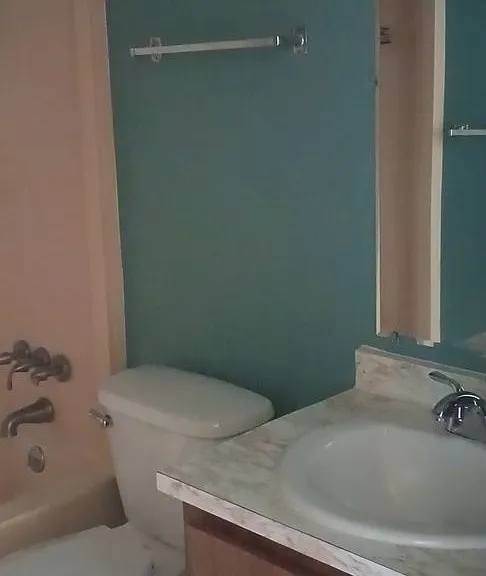 20022 Suncrest Dr — Photo 12