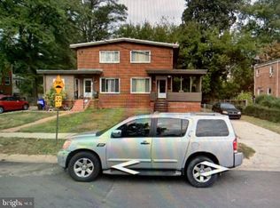 1022 Ruatan St, Silver Spring, MD 20903