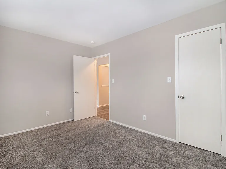 3854 Fort St #15 — Photo 6