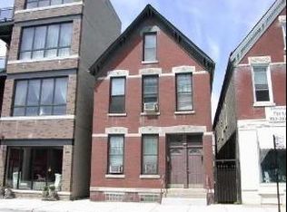 1918 N Damen Ave, Chicago, IL 60647