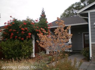 2165 Tabor St, Eugene, OR 97401