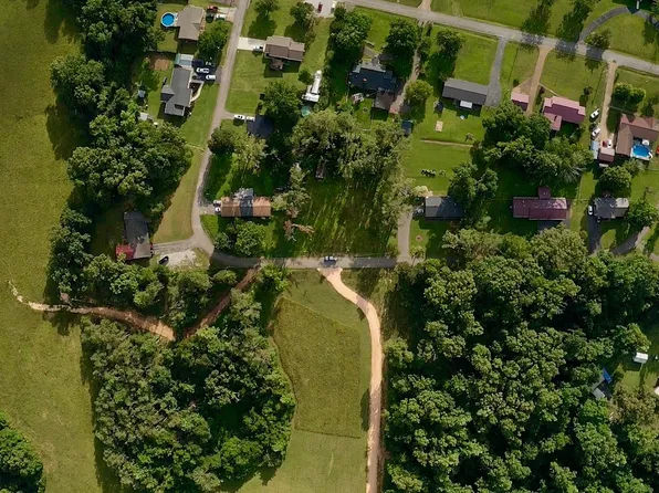 0 Maple Cir, Decaturville, TN 38329
