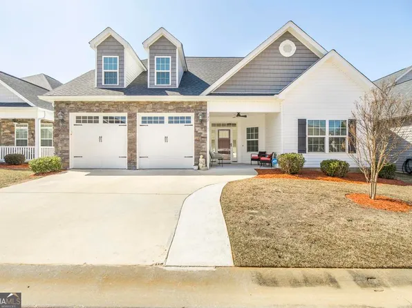 137 Shady Oak Dr, Perry, GA 31069