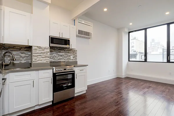 Rented by Compass | media 6