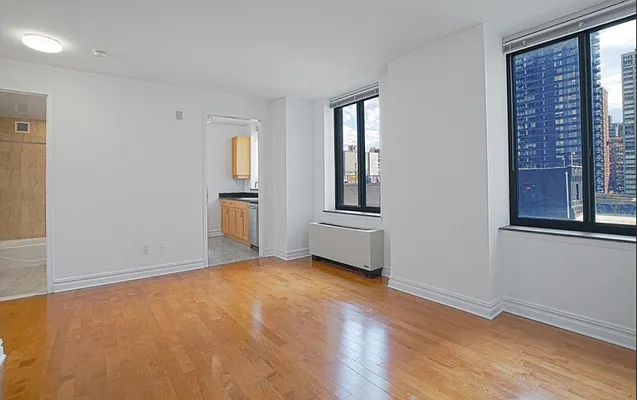 Rented by Park River | media 19