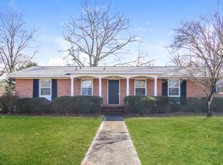 1110 Universal Dr, Columbia, SC 29209