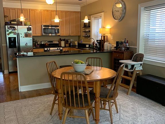 5th image of 5054 N Albany Ave #1