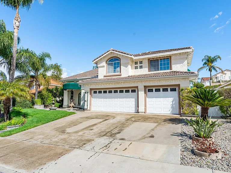 31764 Leigh Ln — Photo 1