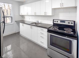 Clearview On The Park, Toronto, ON M6M 2A5