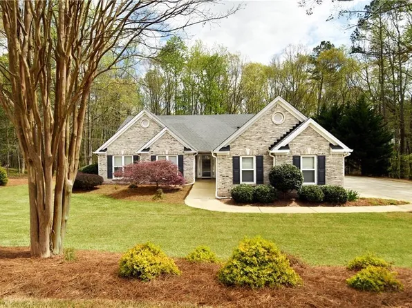 601 Meadowcreek Dr, Jefferson, GA 30549