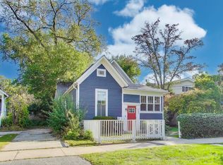 2643 Poplar Ave, Evanston, IL 60201