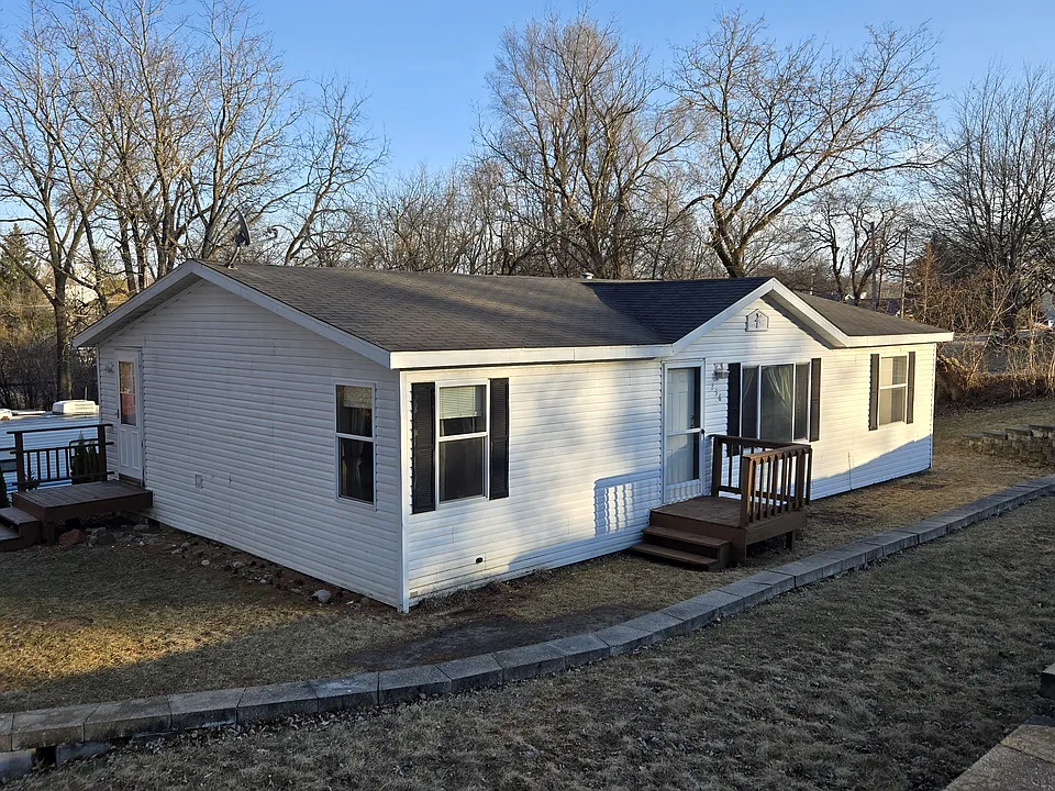 236 Sterling Dr