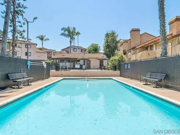 955 Postal Way APT 34, Vista, CA 92083