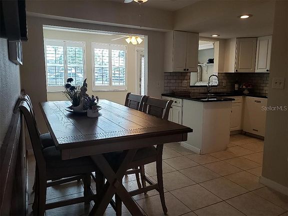 4th image of 4158 Tamiami Trl #H