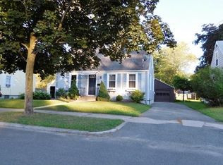 25 Parkin St, Springfield, MA 01104