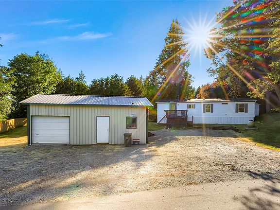 3rd image of 3654 Waldron Drive