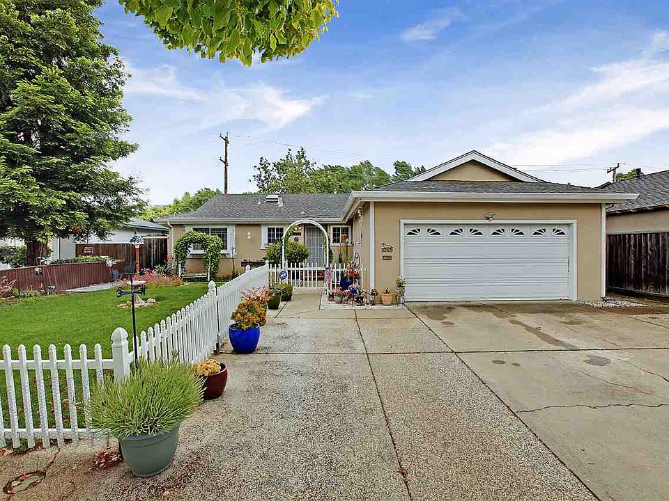 1st image of 1368 Oslo Ln