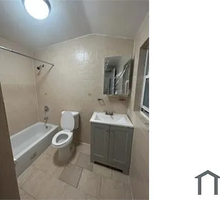 3 bed, $3,611 — Photo 4
