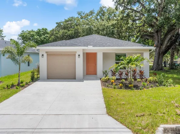 424 Douglas Court, Fort Pierce, FL 34950