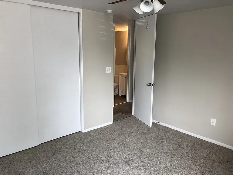 5360 S Elati St — Photo 8