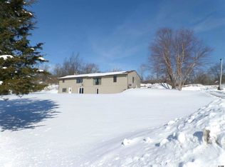 10264 N Waldron Rd, Jerome, MI 49249