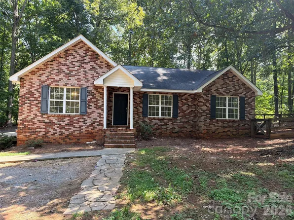 3705 Griffith Rd, Monroe, NC 28112
