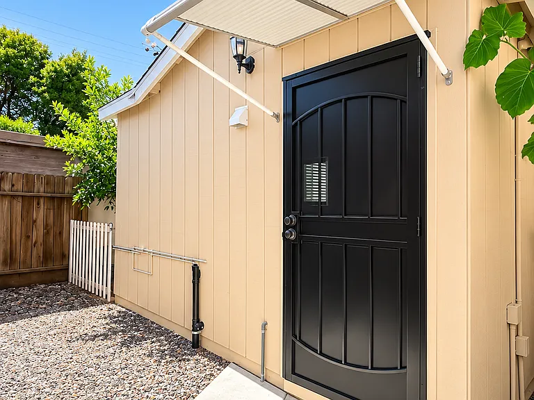 3810 Chamoune Ave — Photo 5