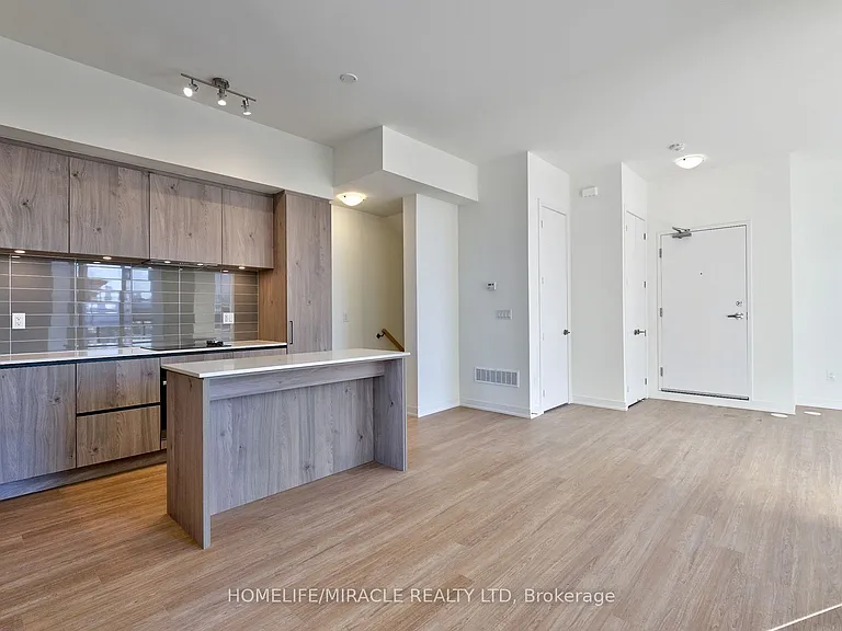 8 David Eyer Rd #1221 — Photo 7