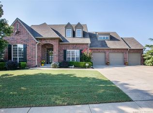 13906 E 90th St N, Owasso, OK 74055