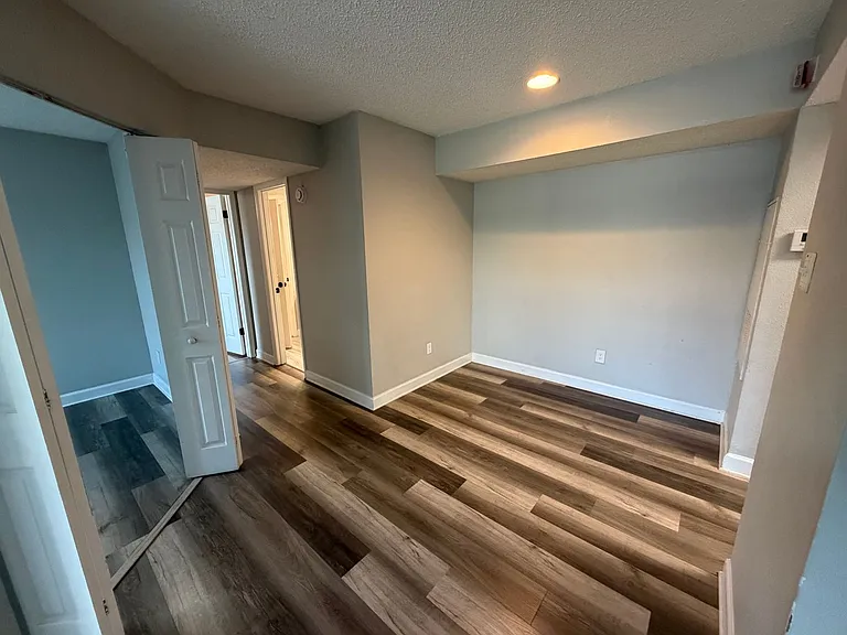 3772 Idlebrook Cir #108 — Photo 2