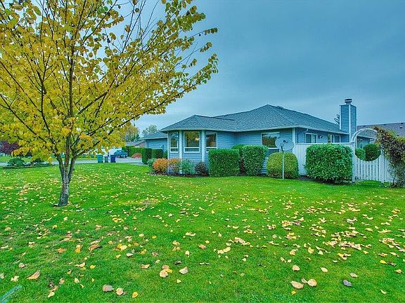 4th image of 1001 Farrelly St