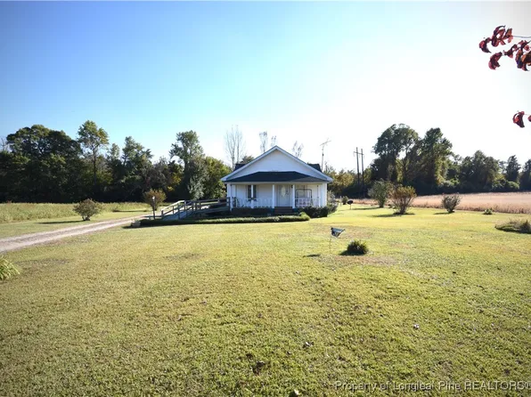 466 Marion Stage Rd, Fairmont, NC 28340