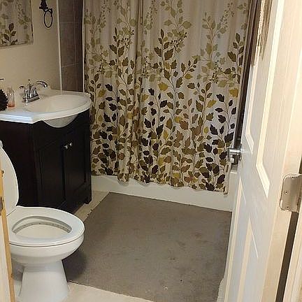 4th image of 2251 Lois Dr