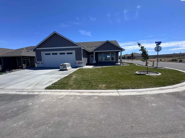 3751 S Wilson St #136, Kennewick, WA 99338