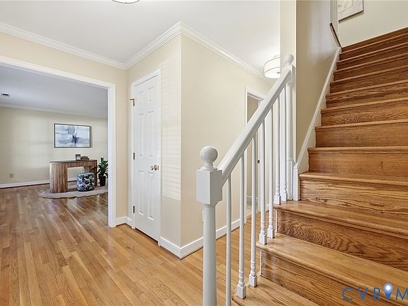 4th image of 10410 Leander Dr