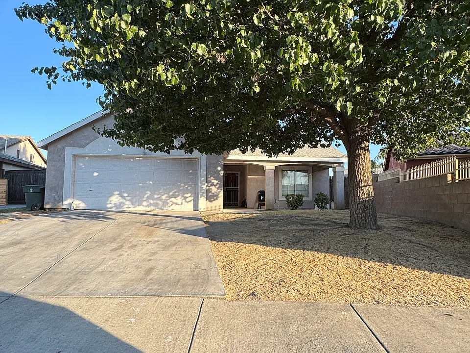 501 Fownes Ct