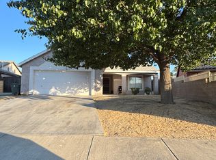 501 Fownes Ct, Bakersfield, CA 93307