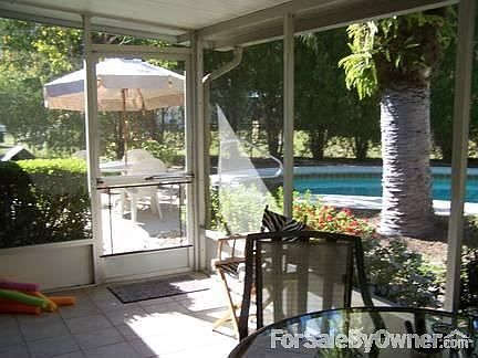 5th image of 4608 NW 39th Ter