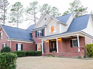 2826 Selhurst Dr, Fayetteville, NC 28306
