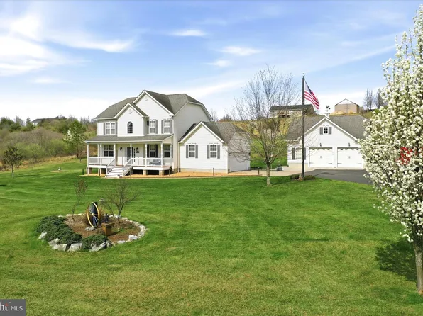 2747 Timber Ridge Rd, Capon Bridge, WV 26711