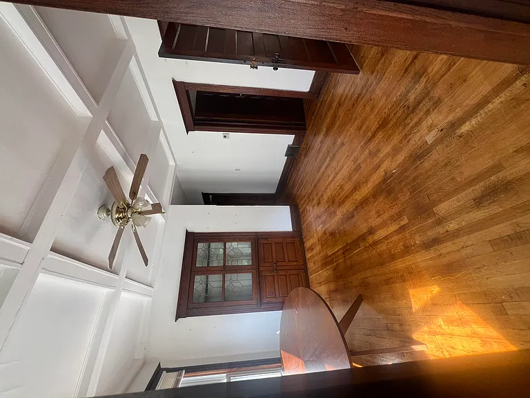 2921 Helen St #UPPER — Photo 18