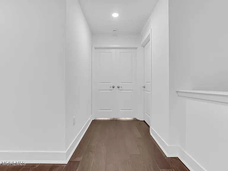 163 Woolley Ct — Photo 10