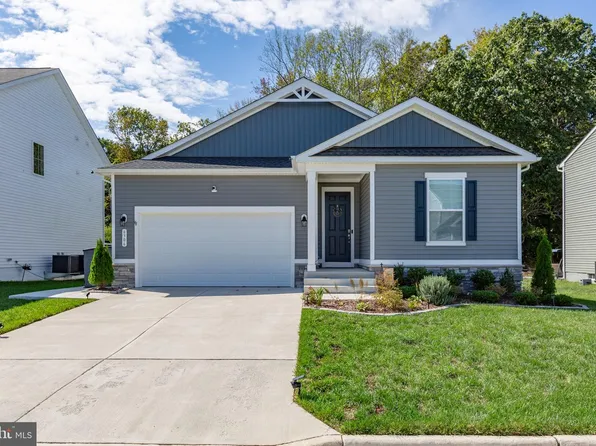 6306 Bobcat Ln, King George, VA 22485