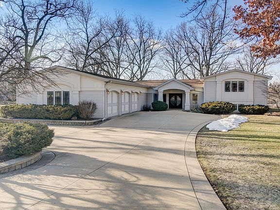 2nd image of 6374 Goose Lake Dr