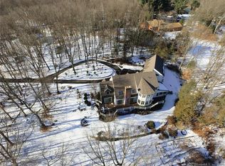 38 Fawn Hill Rd, Burlington, CT 06013