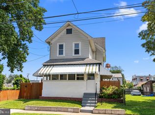 237 Bartram Ave, Essington, PA 19029
